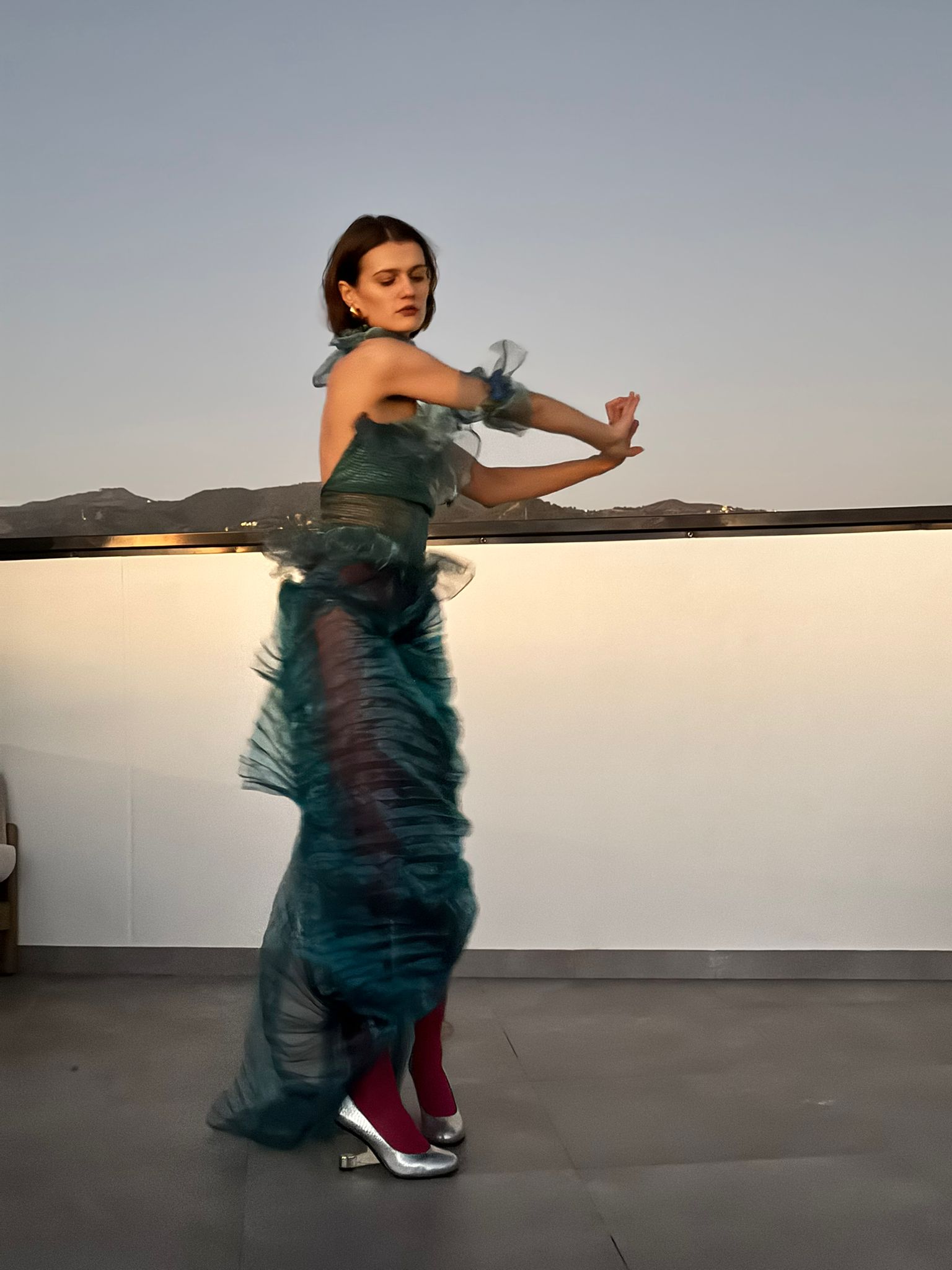 Look UNISON - Imagen 3