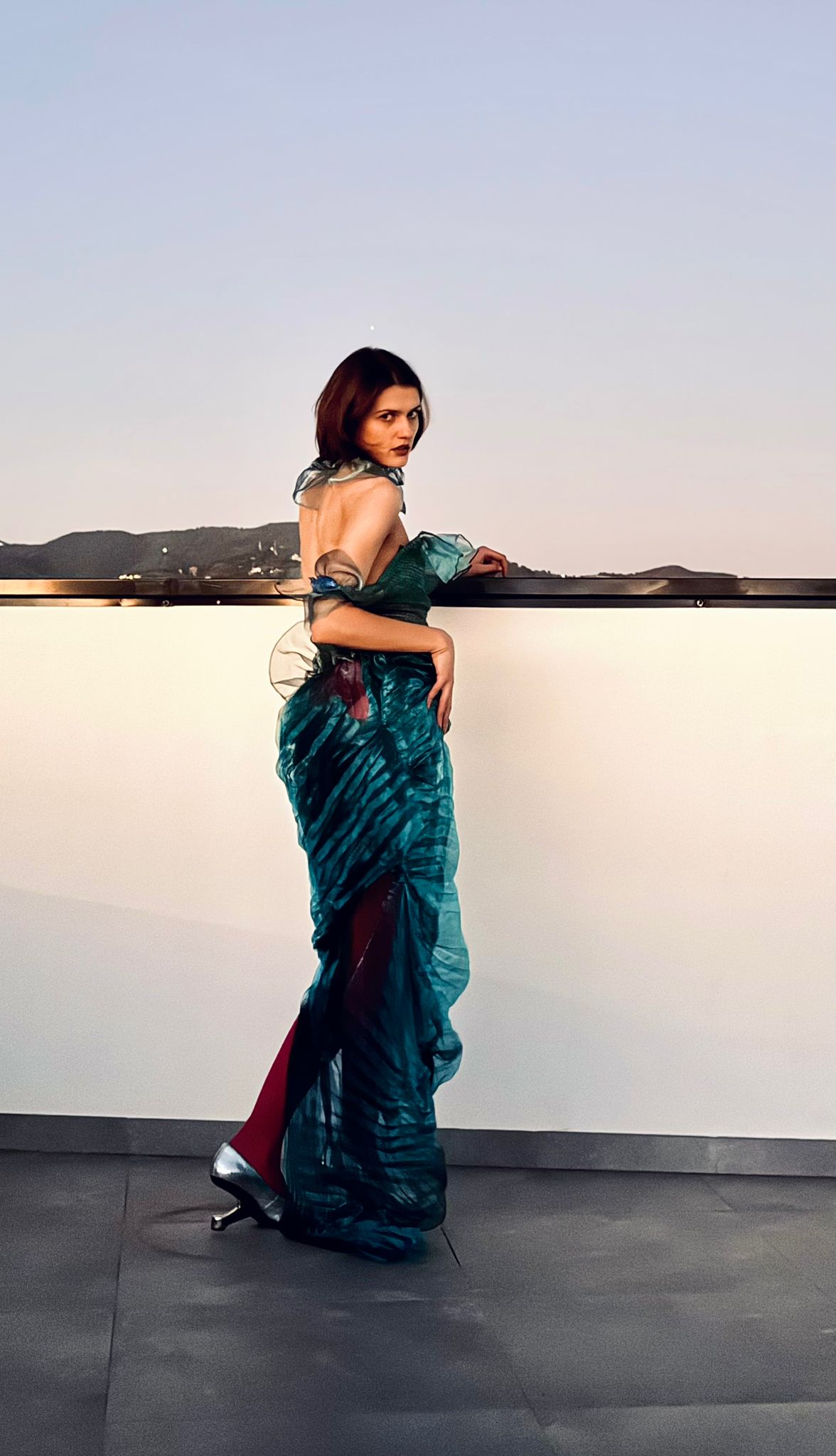 Look UNISON - Imagen 4